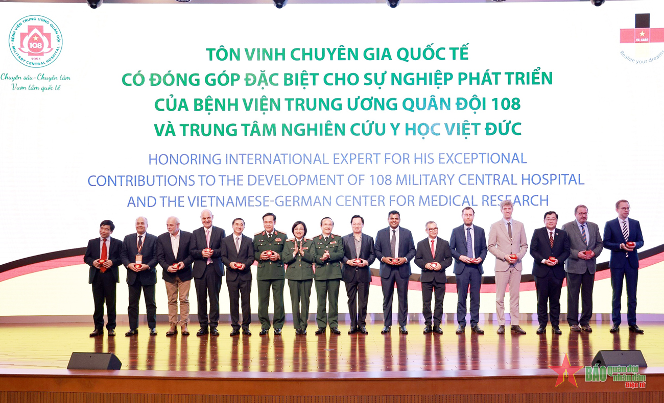 Bệnh viện Trung ương Quân đội 108 tổ chức hội thảo khoa học về bệnh truyền nhiễm